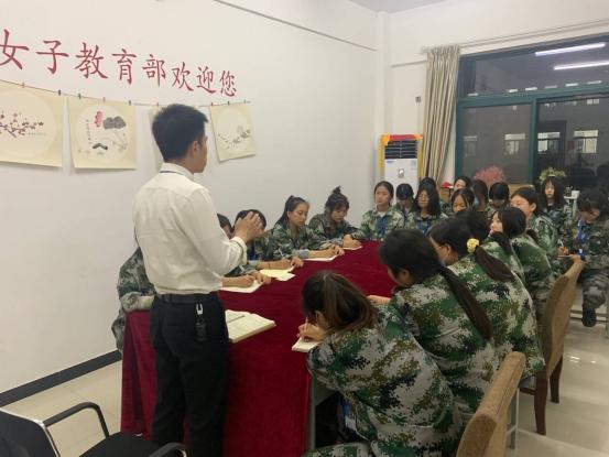 放飛青春，快樂學(xué)習(xí)！宿遷科技學(xué)校女子部培養(yǎng)內(nèi)外兼修新時代女孩