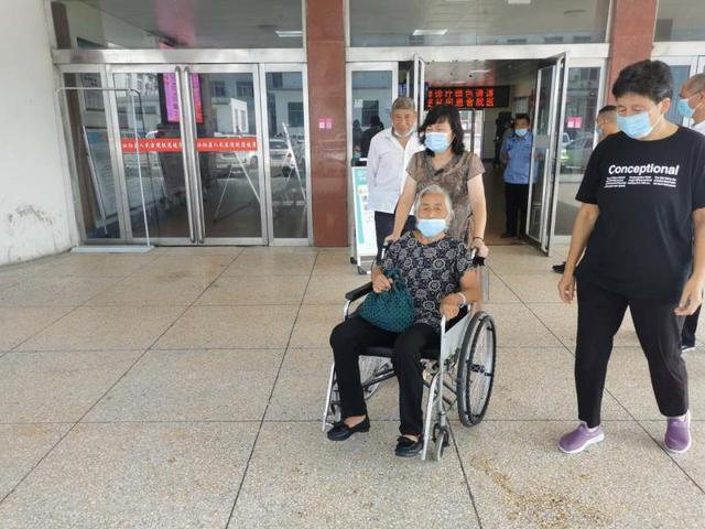 枪杀3人主犯一审判死刑，辩称只想教训并不想打死，79岁老太追凶12年，要求重判其余涉案者