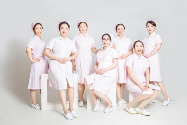 她们用南丁格尔誓言，把平凡铸成美丽瞬间！