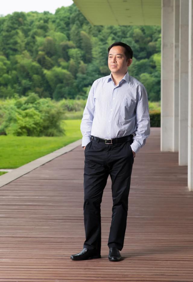 三一重工向文波当选中国最佳CEO