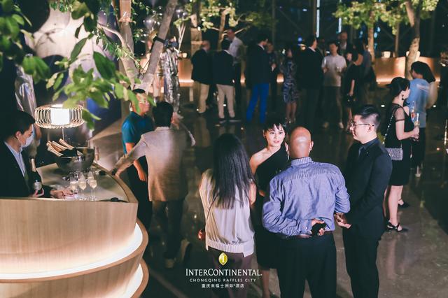 重庆来福士洲际酒店：解密42