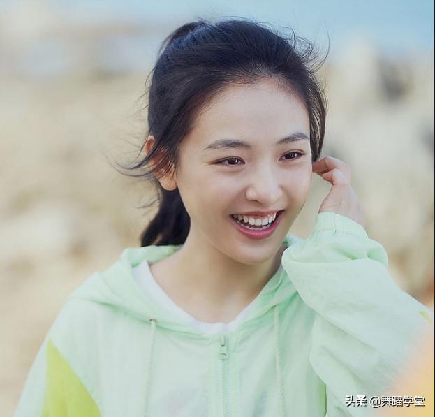 专家不会告诉你，坚持做这件事，让你40岁还是滤镜脸