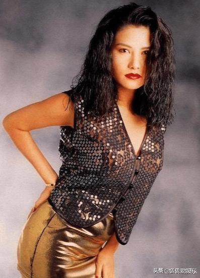 黄任中20年花20亿找100位女友，63岁依然沉迷女色