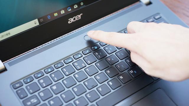 Acer TravelMate P6全面评测：轻薄全能，职场商务之选