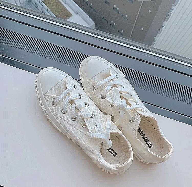 一周穿搭指南，简约清新，直戳少女心