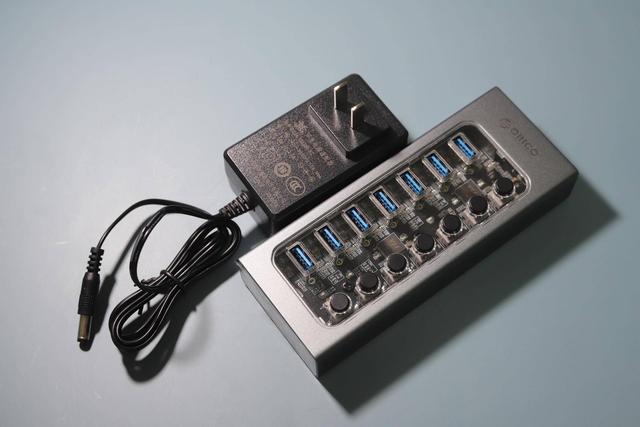 Orico群控USB3.0扩展器体验:从颜值到性能让人无法拒绝的一款产品