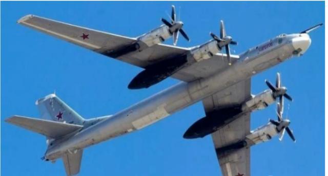 轮到美国被自由飞行，4架轰炸机直扑美本土，