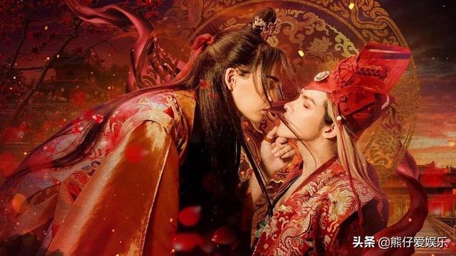 王和王后不和，双双爱上宫中乐师？这三人组演