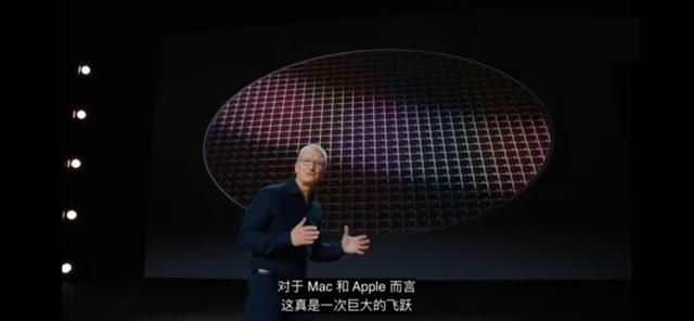 苹果“换芯”告别英特尔 盘点那些年和苹果相爱