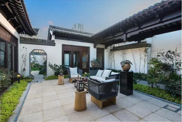 徽派建筑!总价260万/套的云南中式合院,精装交付 赠200平大庭院