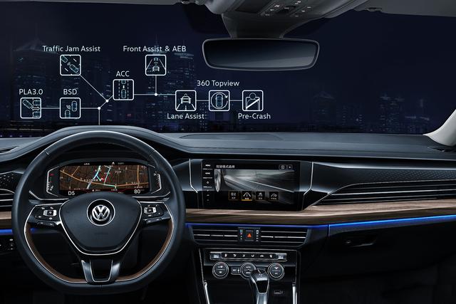  为什么都说帕萨特是B级车老大 看到车我服了