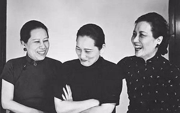 这60张“禁止外泄”的老照片,惊艳了历史,温暖了岁月(组图) 这60张“禁止外泄”的老照片,惊艳了历史,温暖了岁月(组图)