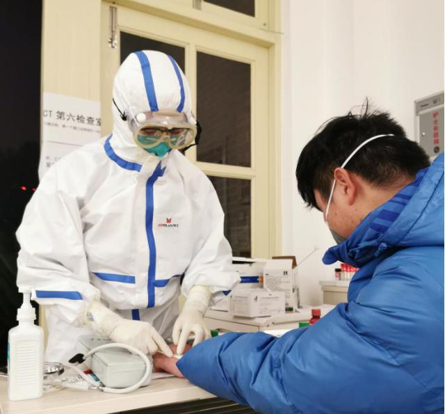 记发热留观室护士长熊静的特殊春节:"温柔女汉子"的三次流泪-长沙