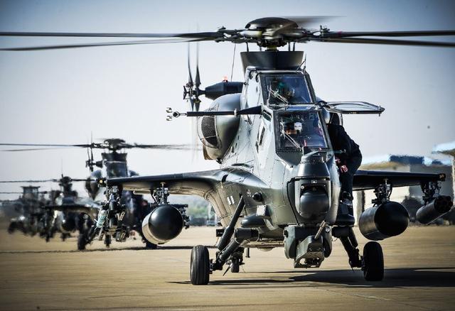 ��������ӥ���ع⣬��������б��������ж���ֱ20�ܸĳ�������