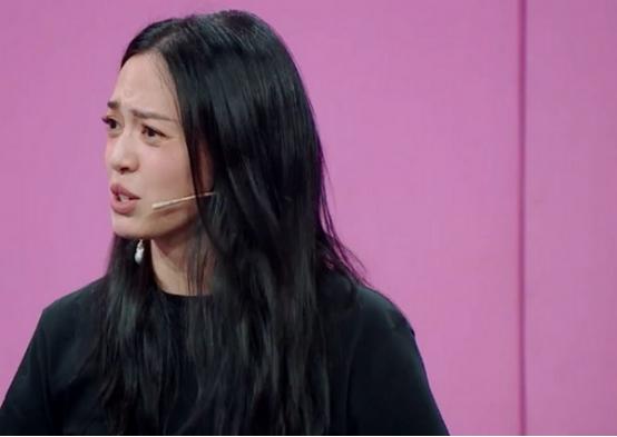 沈腾问姚晨大嘴怎么没了，是不是整容了？姚晨