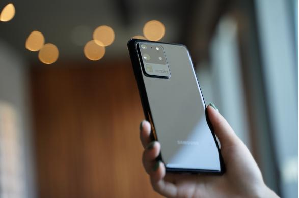 强悍性能无短板,三星Galaxy S20 Ultra全面表现领跑安卓旗舰