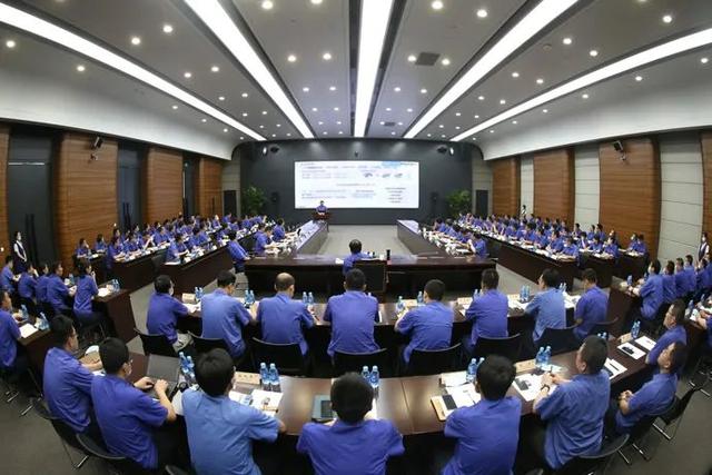主考官谭旭光！突袭测评潍柴700多名干部!80后干部当场降职、晋升