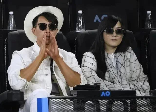 吴尊：16岁相识、25岁隐婚、30岁领证的妻子，41岁终于正式公开