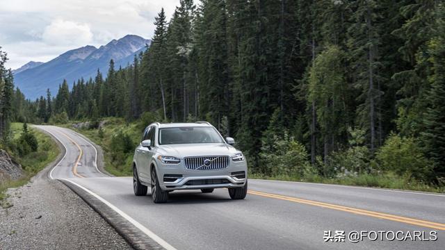 全新升级volvoXC90 T8版实拍视频，紫水晶档把较大 闪光点，标准配置空气悬架