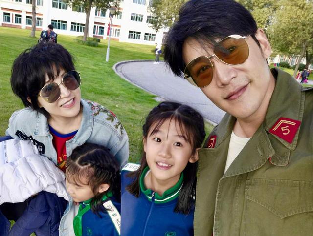 12�건���������ع⣬�ݵ�Ƥ����ͷ�����ǣ��ְ�½��ȴ�����ϲ���