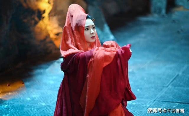 古装剧《皓衣行》路透照，罗云熙翩翩公子，陈飞宇又仙又侠