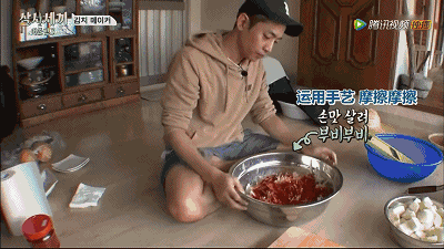 高分美食综艺强推，让人嘴馋到不行，手上的肉