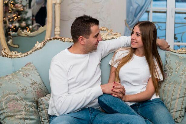 「我弟等著交首付，60萬彩禮三天內轉來，不然我不嫁了」「隨意」