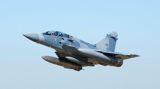 宁要老式幻影5，也不采购新式歼10战机，巴铁为