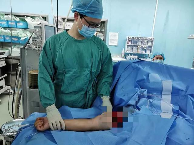 广西医科大学第一附属医院快速康复治疗高考生助其顺利参加高考