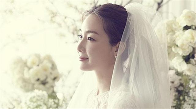 梦中女神崔智友即将生产，44岁高龄为牛郎丈夫产