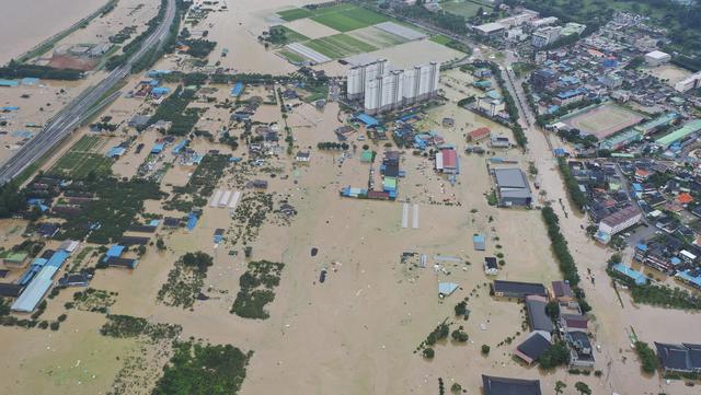 台风蔷蜜加速北上！预估挟带500mm豪雨强袭韩国 明下午登陆