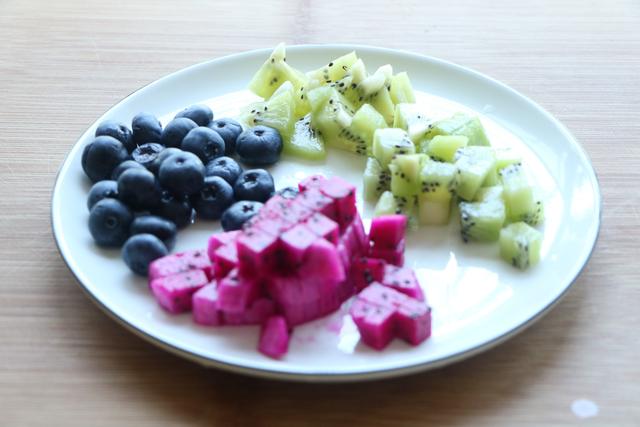 减肥也能吃的小甜点，低脂肪低热量，好吃无添加，做法更简单