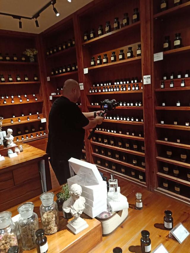 带你们走进气味的世界