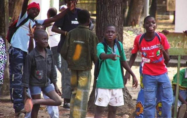 为何黑人生育率世界第一呢？