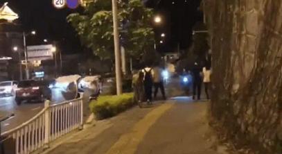 赵丽颖探班冯绍峰，夫妻俩撇下儿子过二人世界