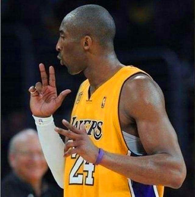 NBA禁止的4個慶祝動作：科比吹槍，庫里慶祝三分