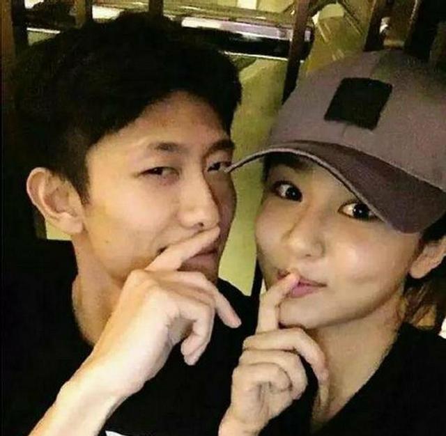 平平无奇文案小天才，杨紫为张一山搞笑庆生文