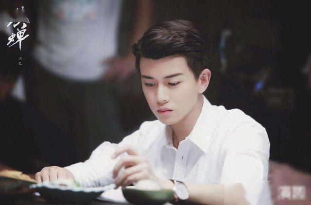 《秋蝉》开播收视夺冠，却因女主口碑反转，任