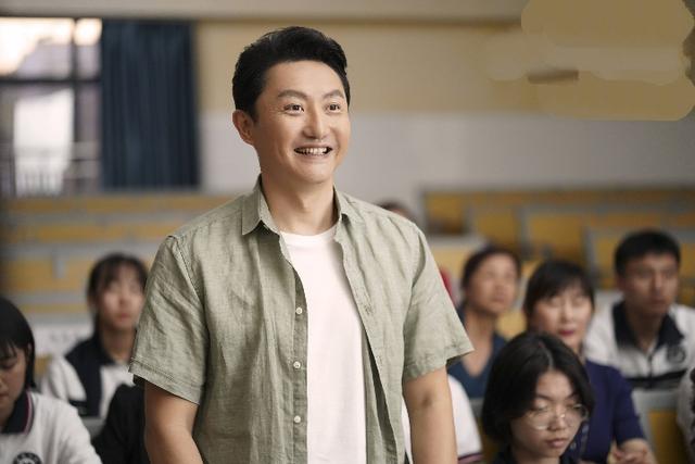 《以家人之名》太狗血，子秋母亲嫁李爸，她真值得拥有这份爱？