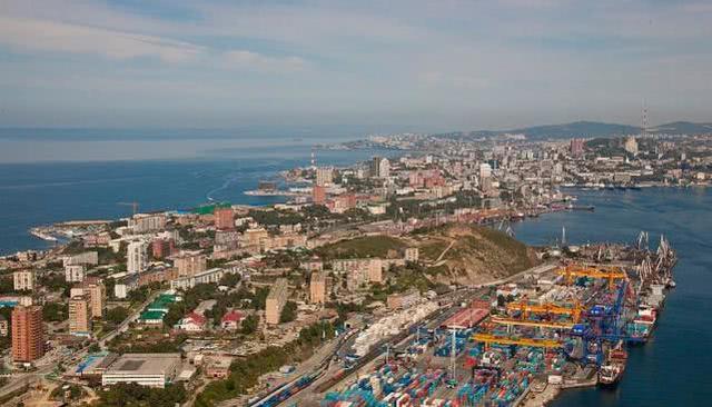 海参崴是如何离开中国的？看完俄罗斯的教科书，很多人不淡定了