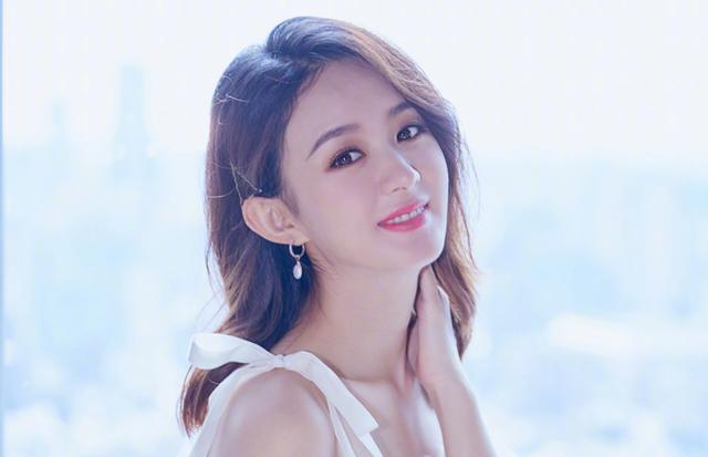 看完赵丽颖生的娃,再看杨颖的儿子,到底有没