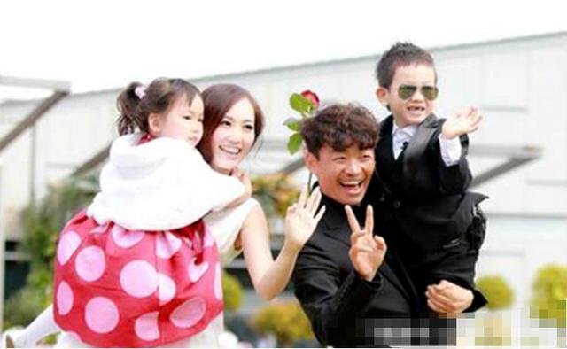 王宝强为儿子庆祝10岁生日，晒照发文父爱爆棚，马蓉难得低调