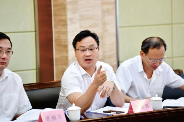 常委会组成人员专职化建设的怀化探索
