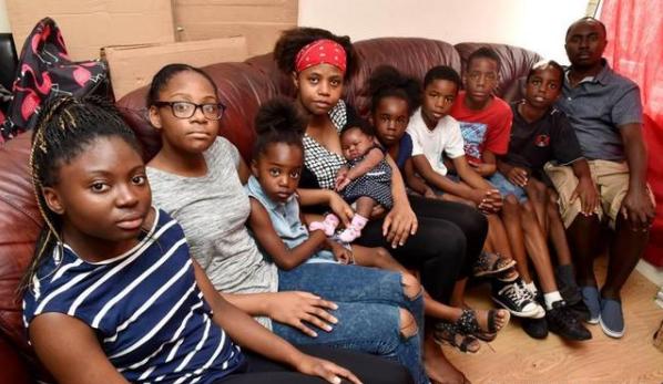 法国被黑人“占领”，中国应如何对待黑人？历