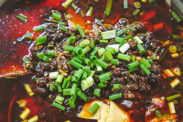 最全成都美食公交線路，來成都旅游人手一份