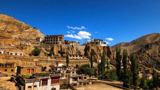 一块被“遗忘”的故土，面积相当于40个香港，清朝丢失至今未回归