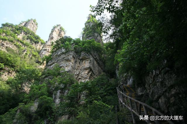 老张带你看看北方的小桂林易水湖和号称中国最美乡村的太行水镇