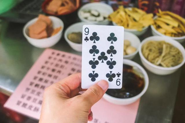 最全成都美食公交線路，來成都旅游人手一份