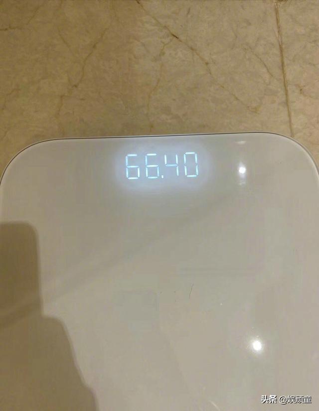 《奔跑吧》郑恺发胖被吐槽，但看到他增肥的过