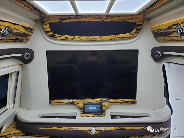 福客特逸途巴洛克版 | 看一看这欧洲艺术风格 一车两用的商旅车